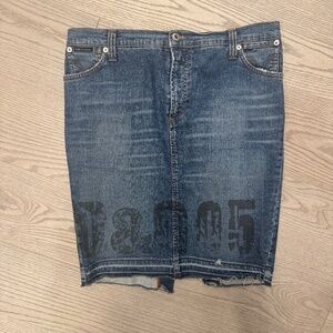 D & G Denim skirt with black print and buttons
